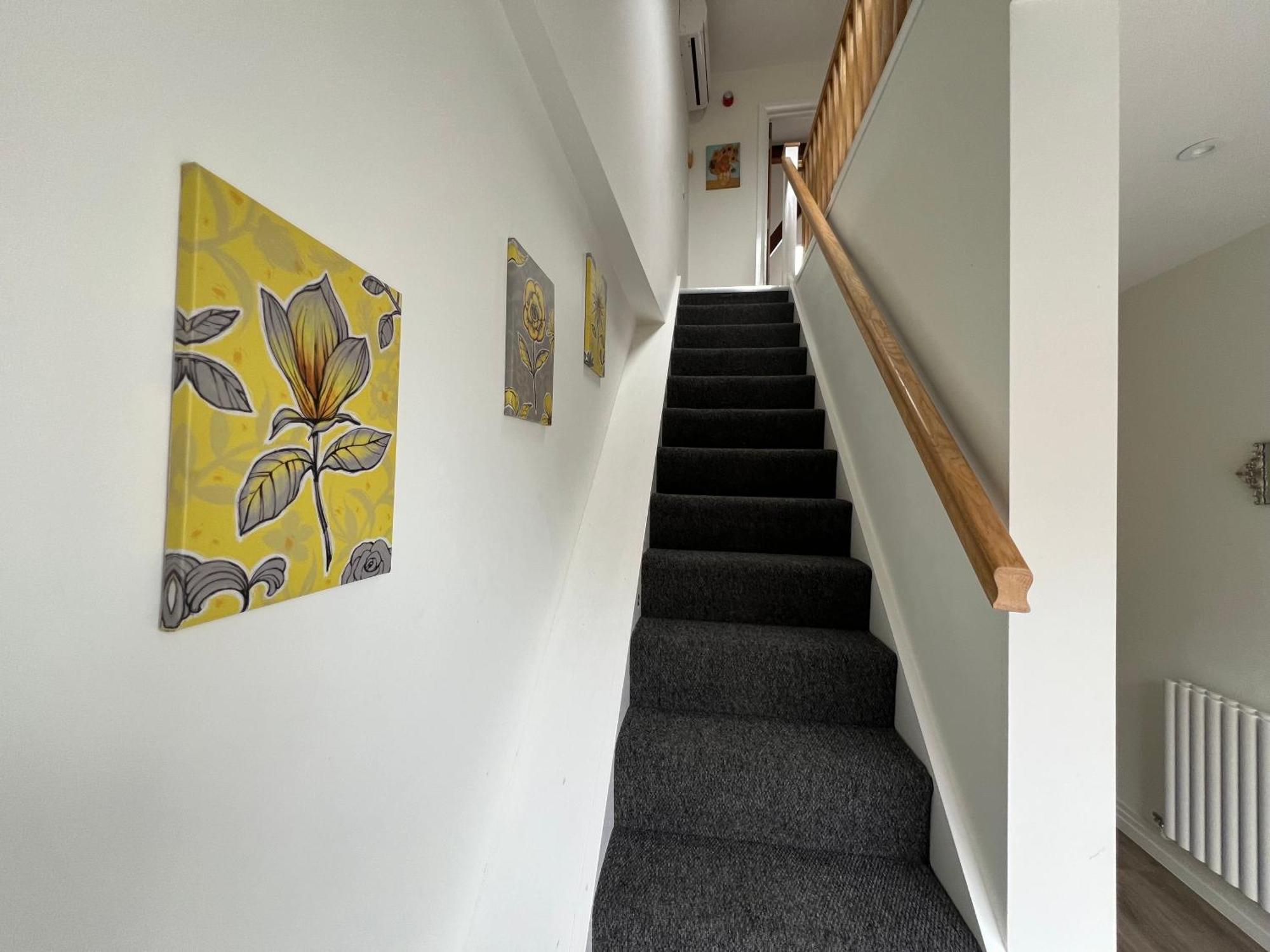 Glastonbury Secret Retreat - 1 Bd Split-Level Apt, Sleeps 3 Eksteriør bilde